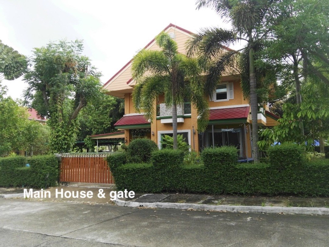 Garden Home with separate 2-story guest house in the St.Andrews village in Ban Chang on almost 3/4 rai - House - Baan Chang - 