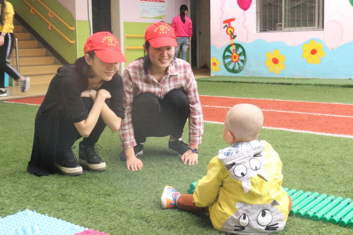 365英国上市集团