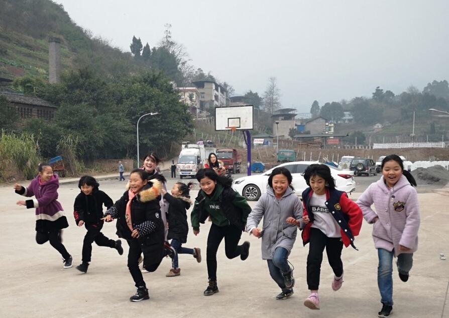 1.jpg 365英国上市集团