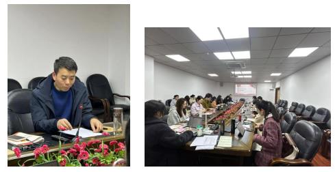 365英国上市集团