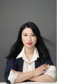 365英国上市集团