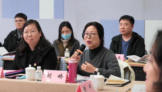 5.jpg 365英国上市集团