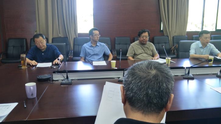 365英国上市集团