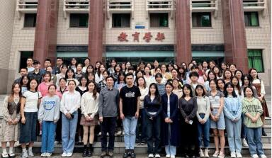 1.jpg 365英国上市集团