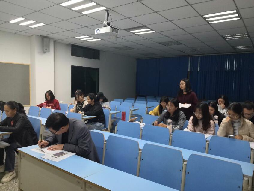 365英国上市集团