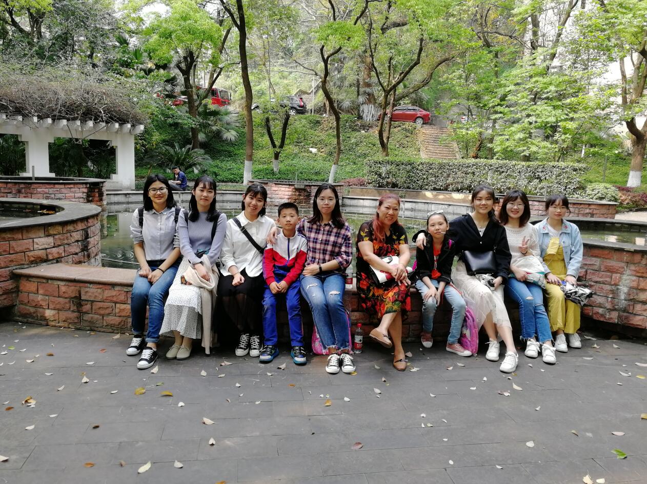 1.jpg 365英国上市集团