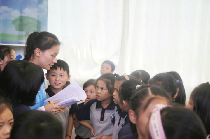 365英国上市集团