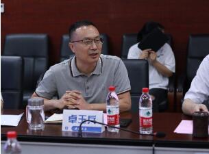 365英国上市集团