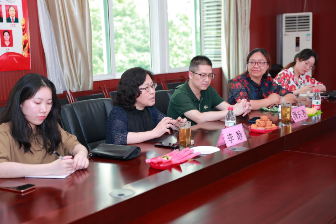 1.jpg 365英国上市集团