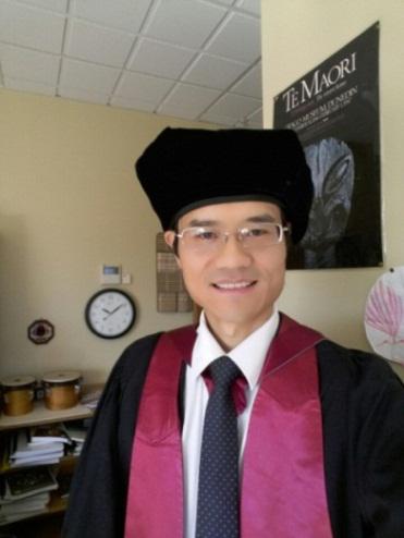 365英国上市集团