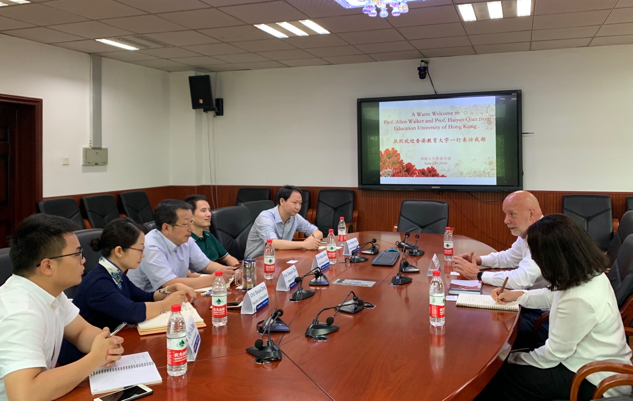 365英国上市集团