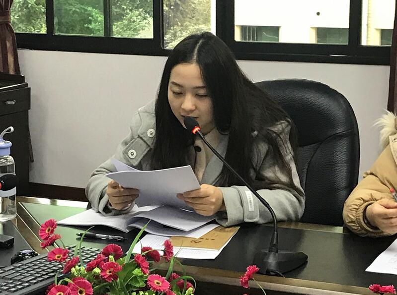 365英国上市集团