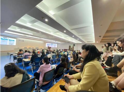 365英国上市集团