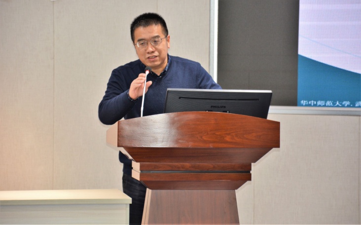 365英国上市集团