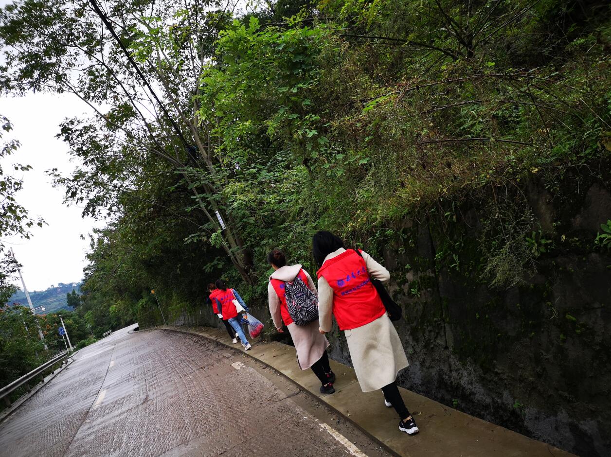 365英国上市集团