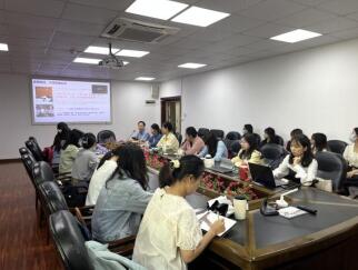 365英国上市集团