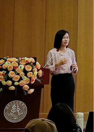 365英国上市集团