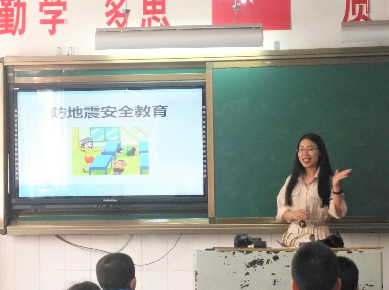 365英国上市集团