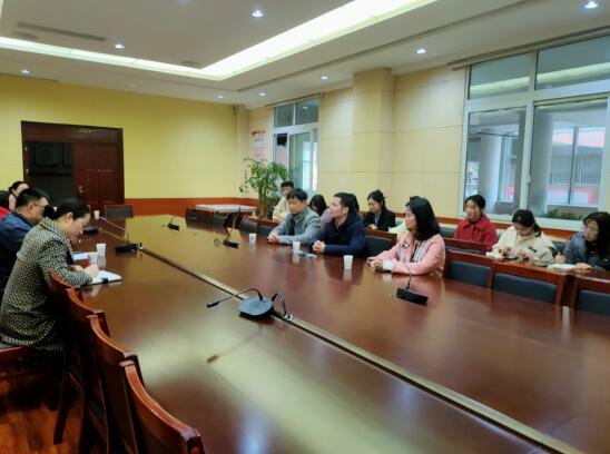 365英国上市集团