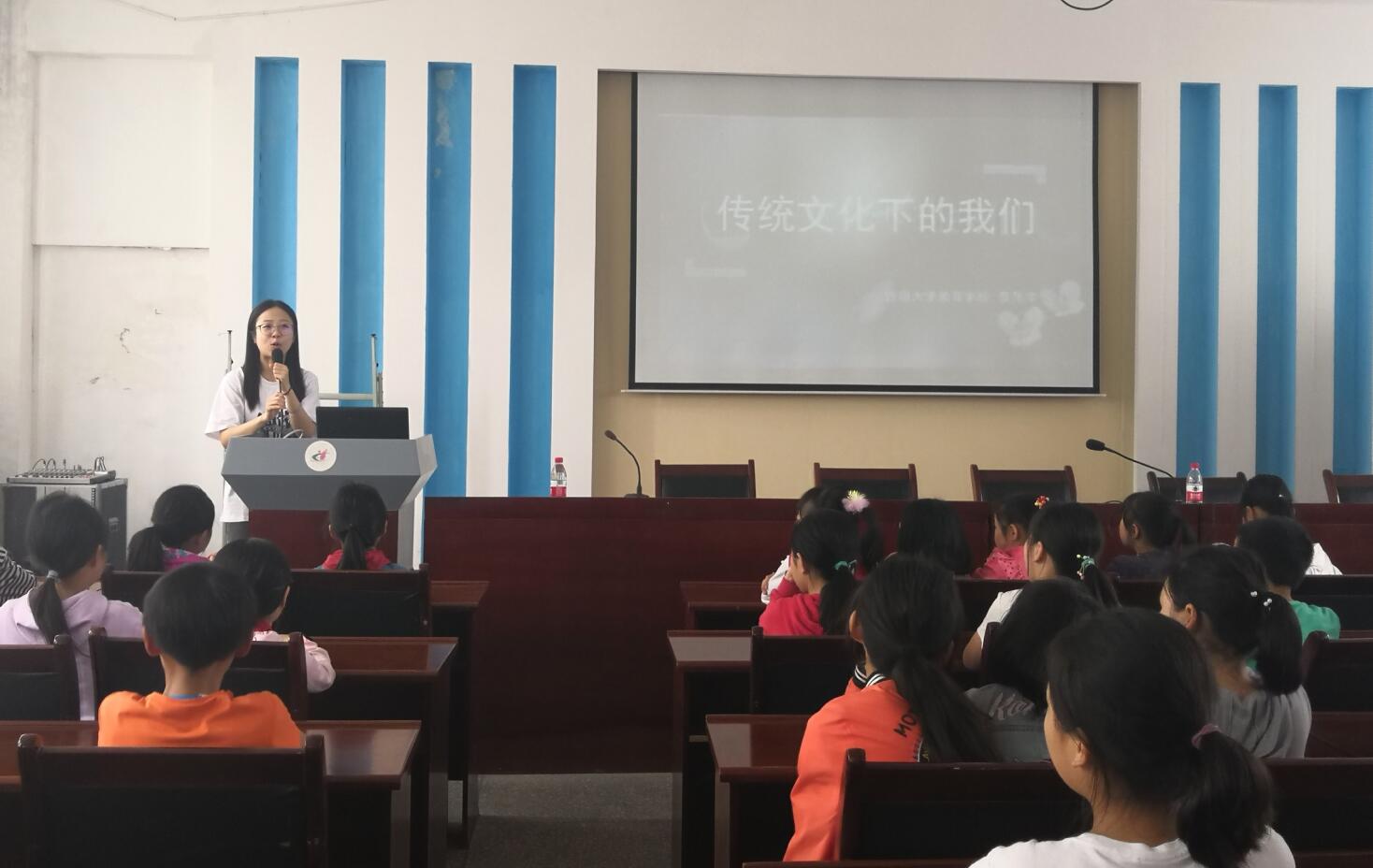 365英国上市集团