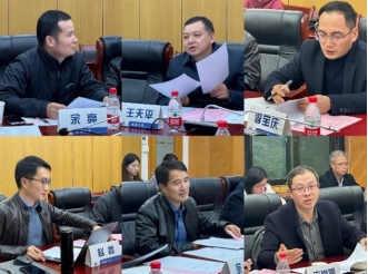 365英国上市集团