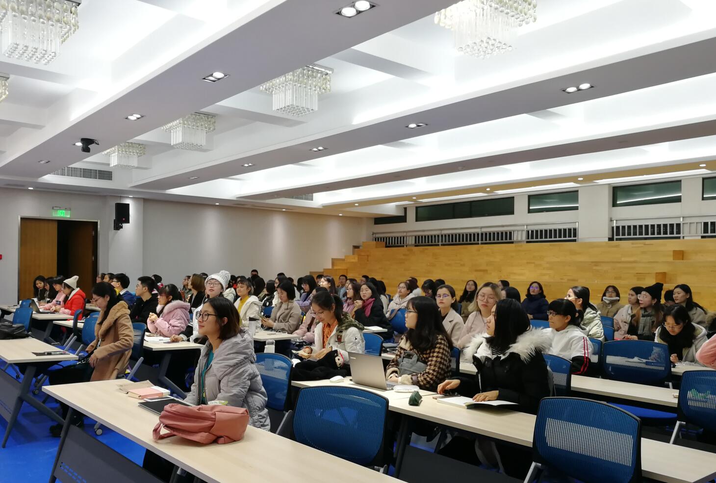 1.jpg 365英国上市集团