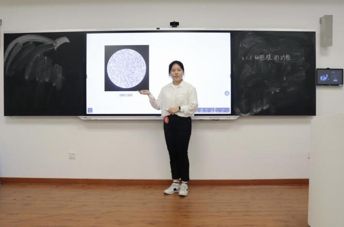 365英国上市集团