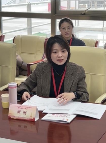 365英国上市集团