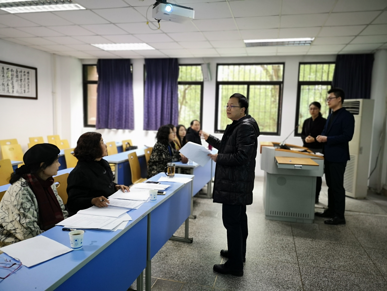 365英国上市集团