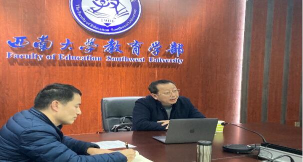 365英国上市集团