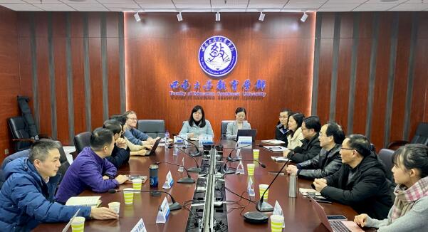 365英国上市集团