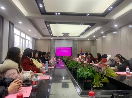 365英国上市集团