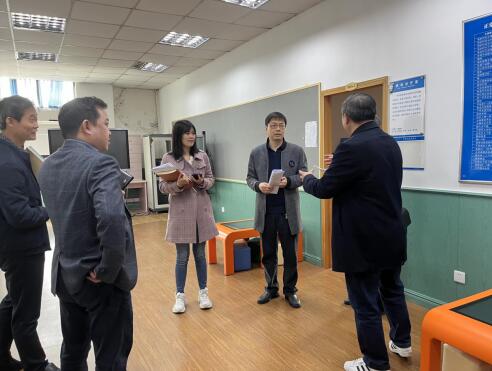 1.jpg 365英国上市集团