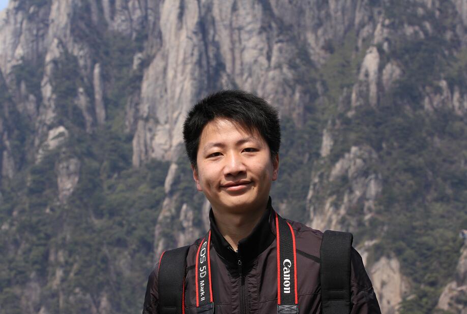 365英国上市集团