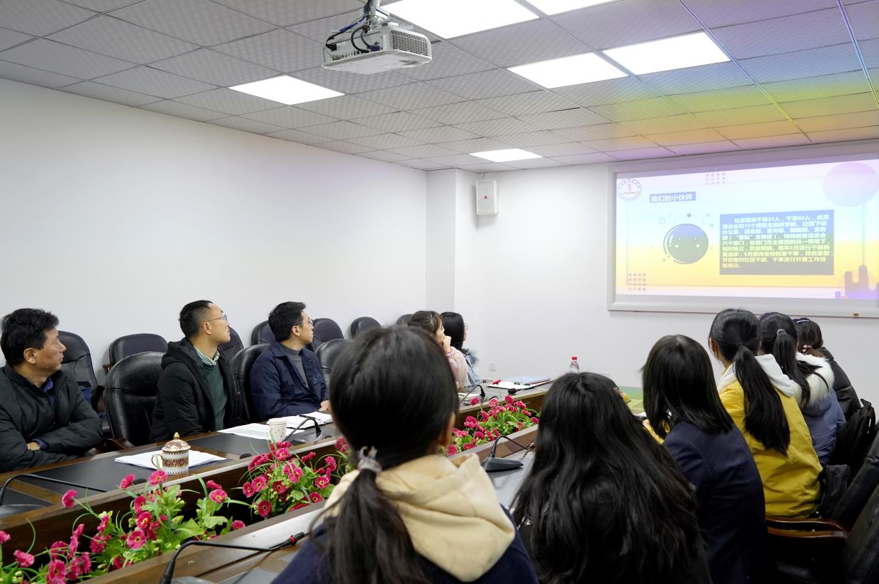 1.jpg 365英国上市集团