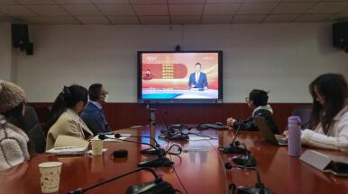 1.jpg 365英国上市集团